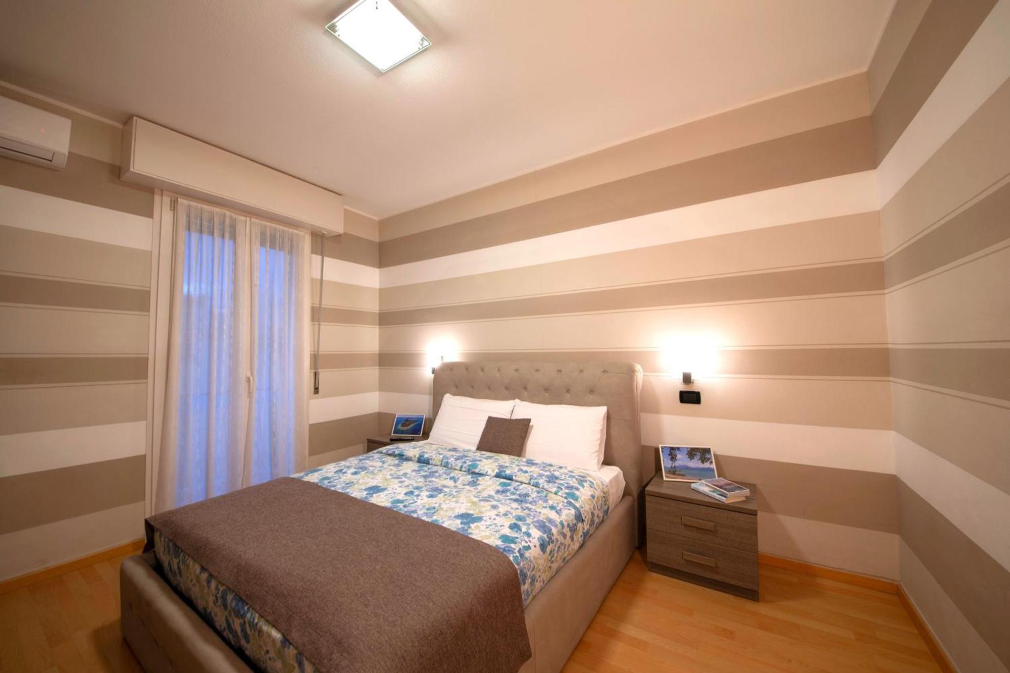 Sirmione4U - Domus By The Castle Apartment Ngoại thất bức ảnh
