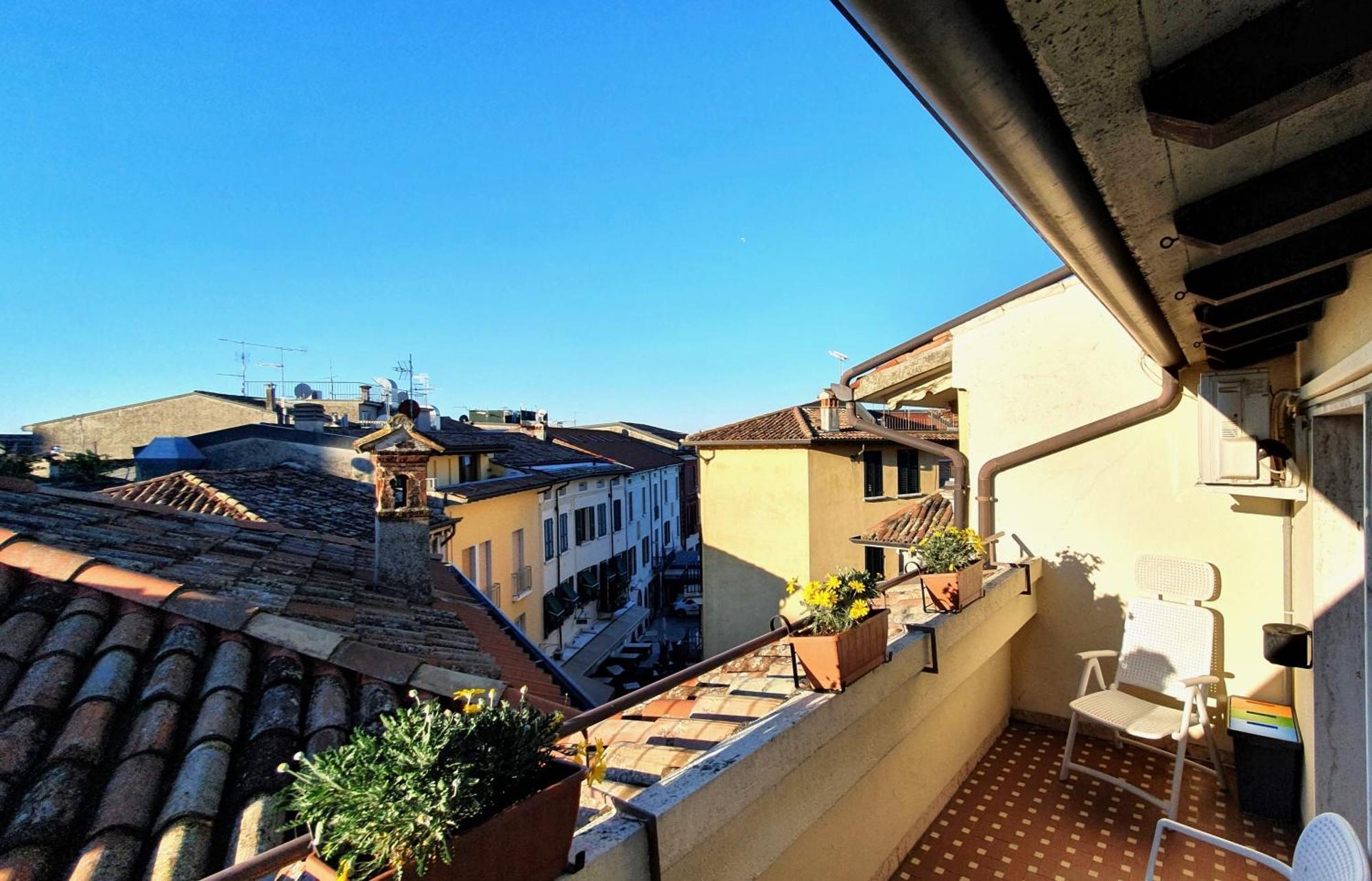 Sirmione4U - Domus By The Castle Apartment Ngoại thất bức ảnh